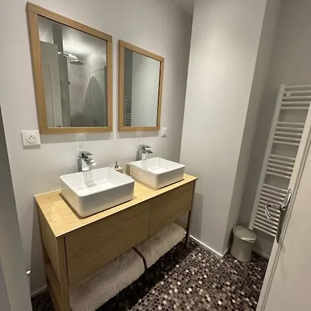Appartement Spacieux, 8 Couchages Vers Gare Strasbourg Clermont-Ferrand